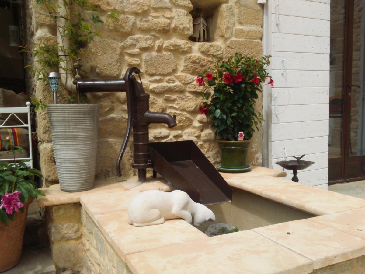Le Mas Du Chat Bed & Breakfast Cavaillon Bagian luar foto