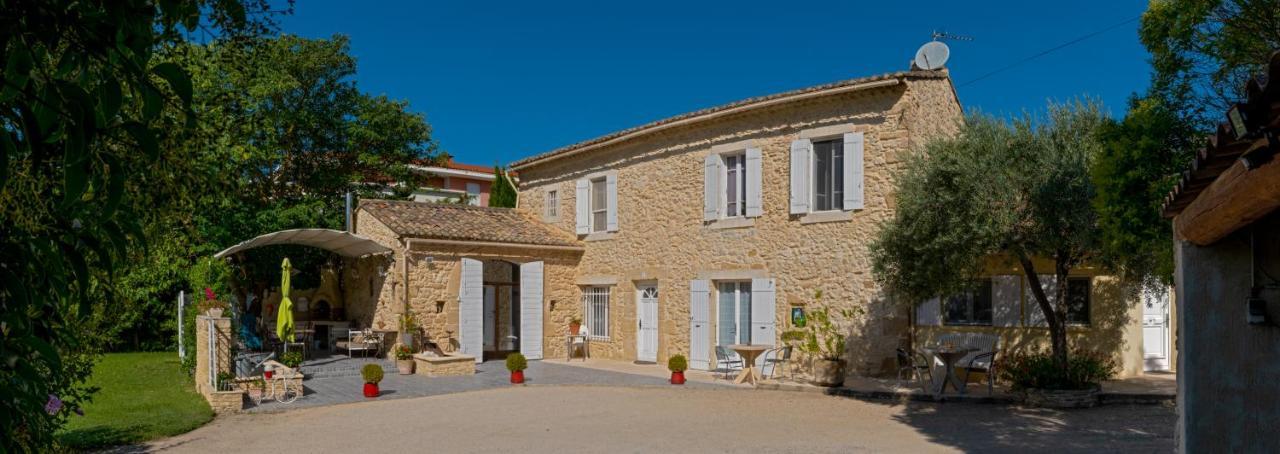 Le Mas Du Chat Bed & Breakfast Cavaillon Bagian luar foto